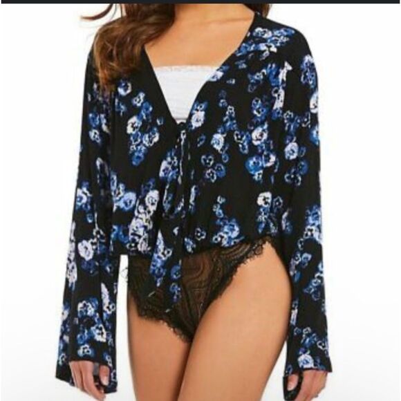 Free People Tops - Free people floral bodysuit